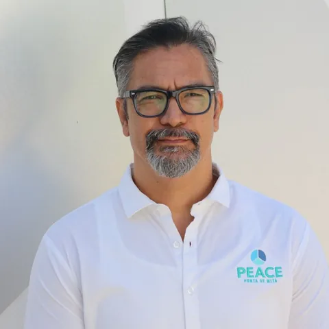 Portrait of Omar Covarrubias, PEACE Punta de Mita team